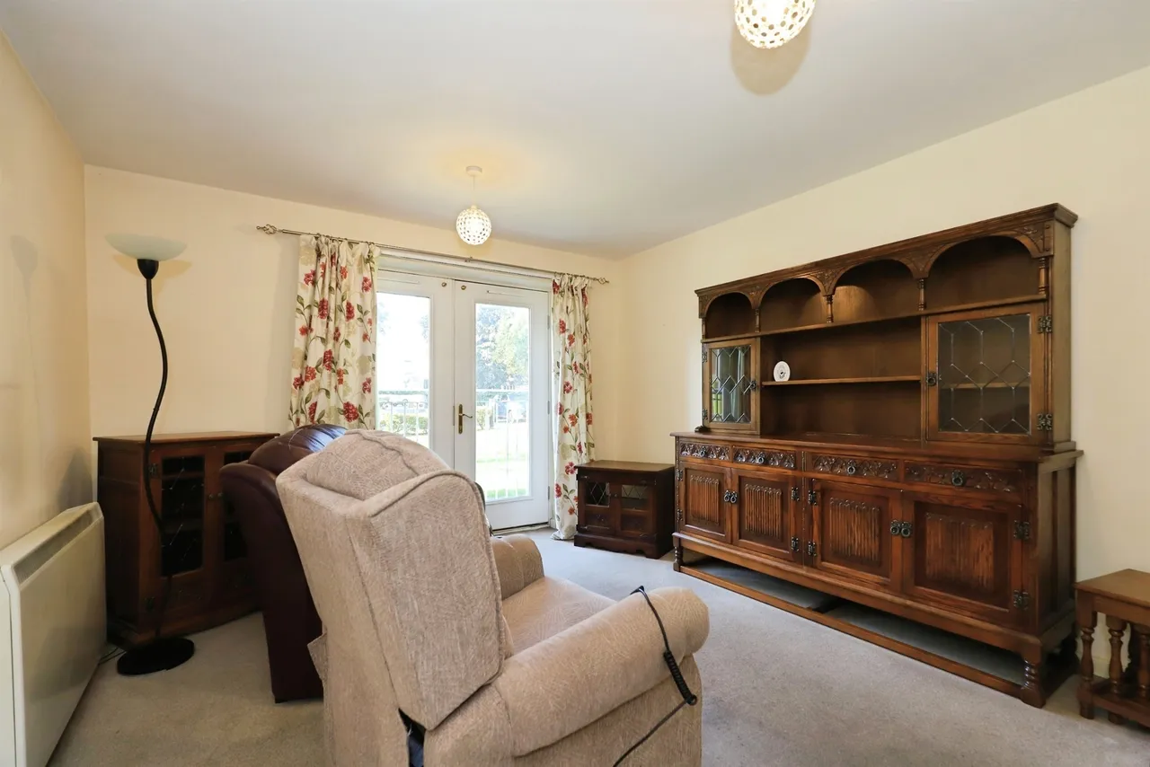 Rosemary Avenue, Goldthorn, WV4, photo 2