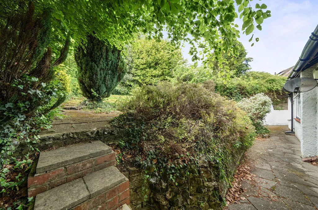 Northwood Avenue, Purley CR8 2ER, photo 17