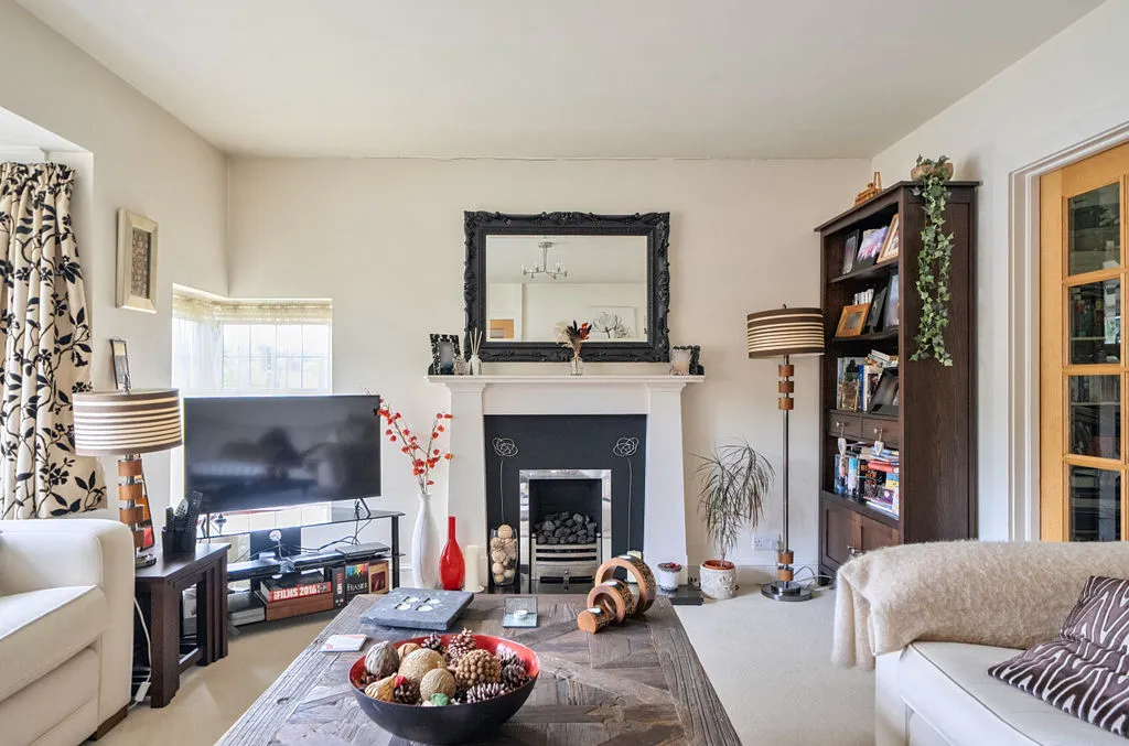 Northwood Avenue, Purley CR8 2ER, photo 4