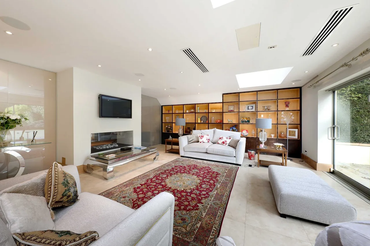 Burkes Road, Beaconsfield, HP9, photo 2