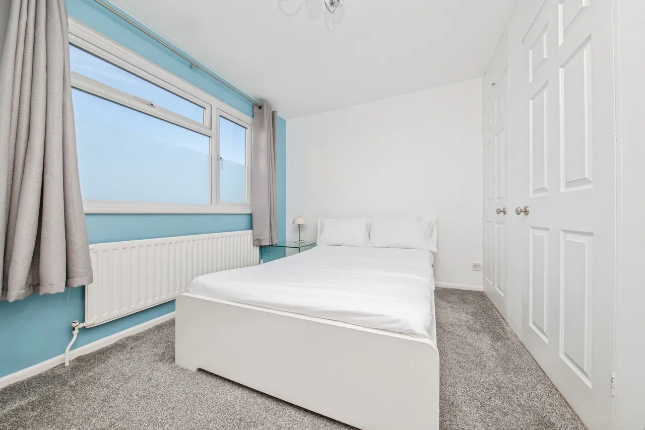 Kings Parade, Clacton-On-Sea, CO15, photo 12