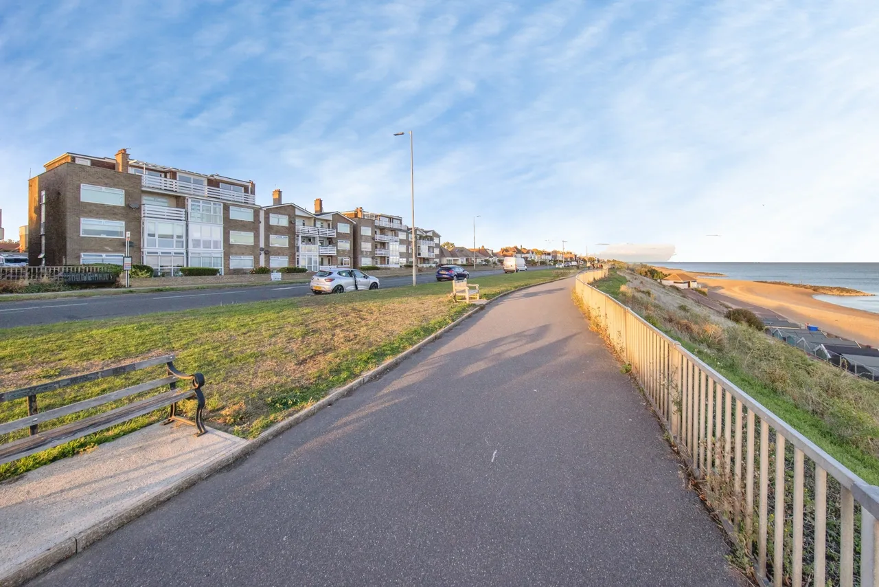 Kings Parade, Clacton-On-Sea, CO15, photo 8
