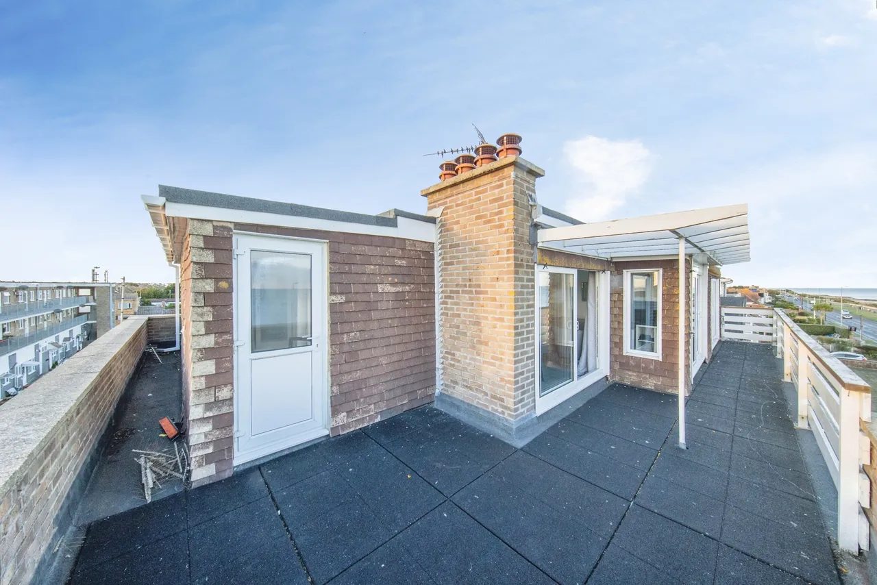 Kings Parade, Clacton-On-Sea, CO15, photo 17