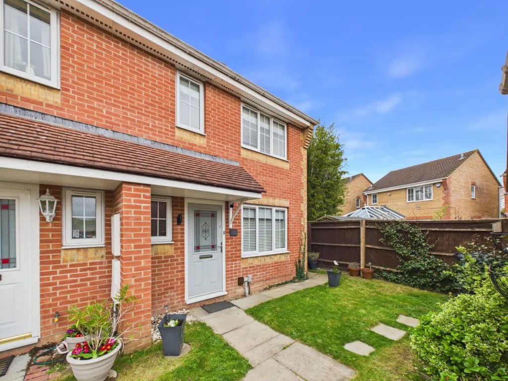 Paddick Drive, Lower Earley, RG6, photo 17