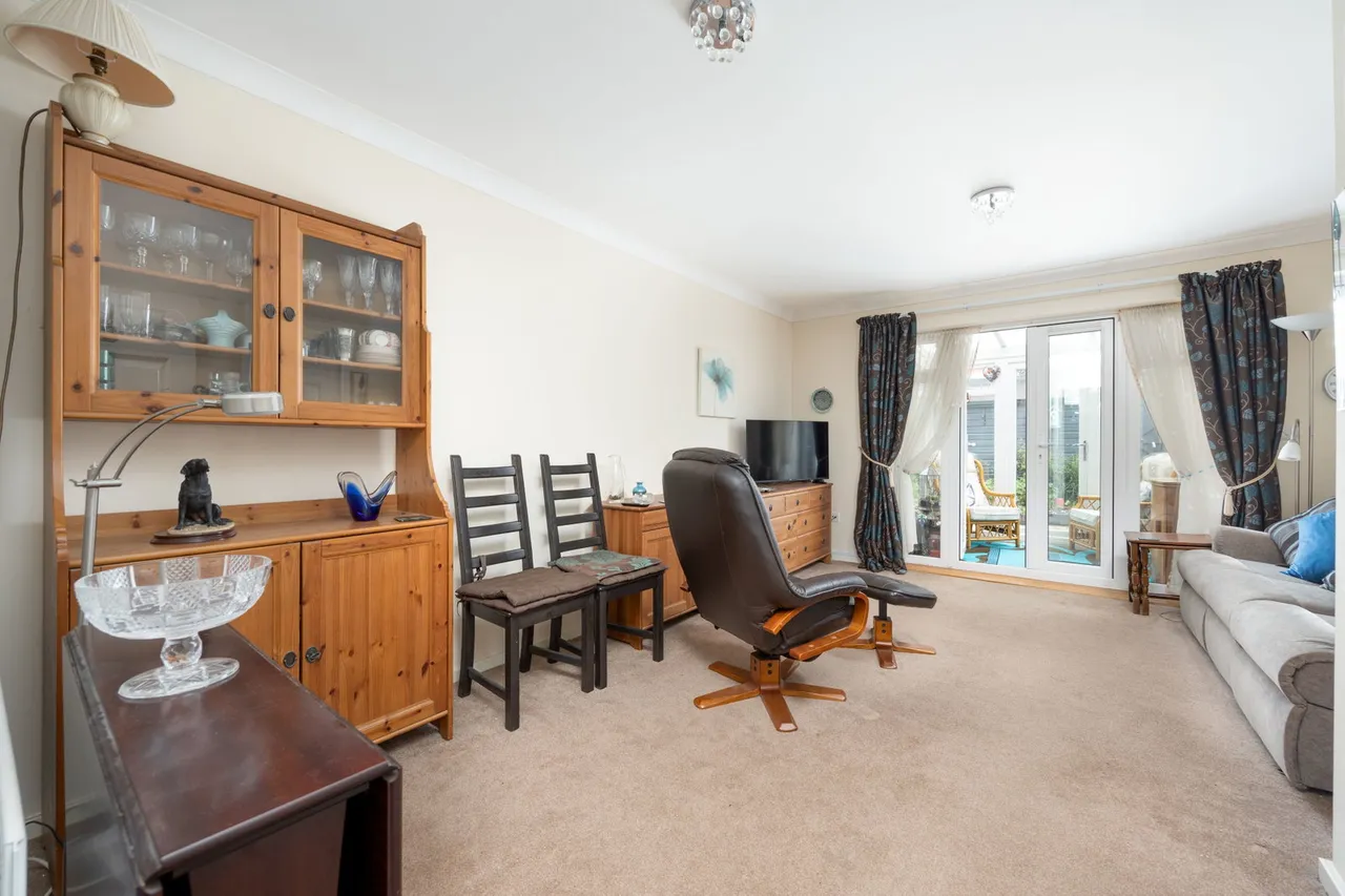 Dowse Road, Devizes, SN10, photo 5