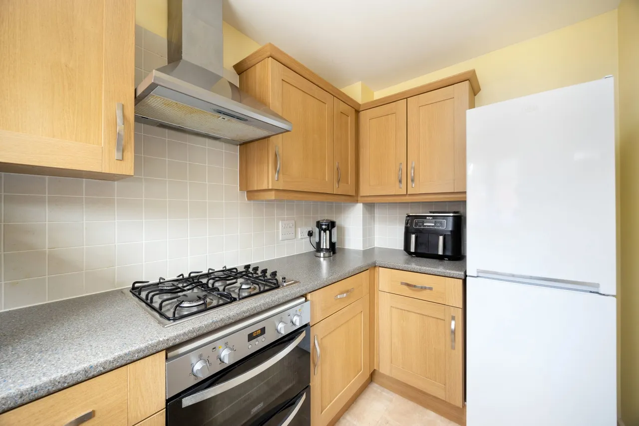Dowse Road, Devizes, SN10, photo 16