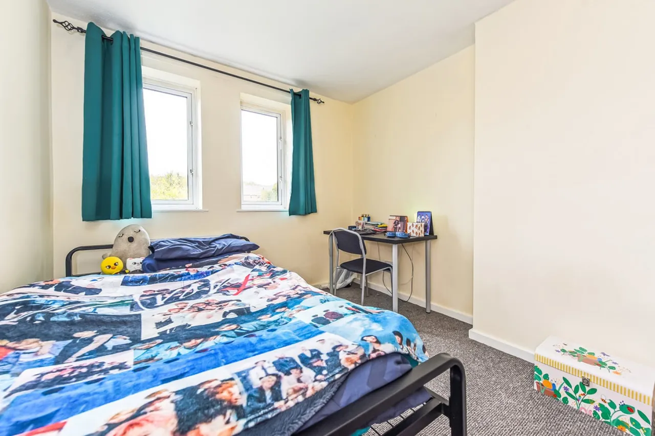 Princes Place, Stanmore, Winchester, photo 4