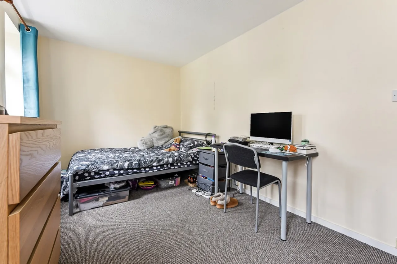 Princes Place, Stanmore, Winchester, photo 6