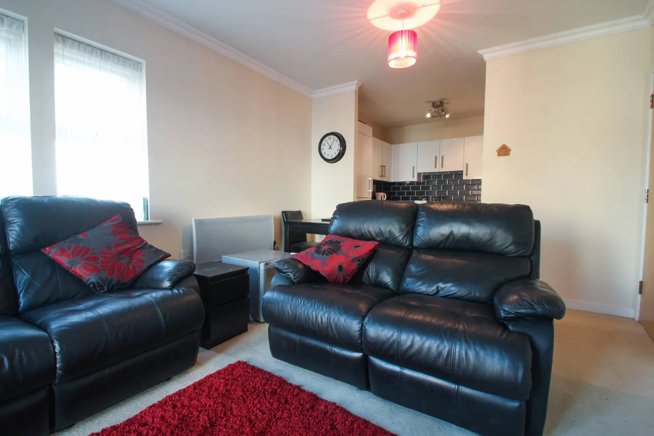 Crawford Avenue, Dartford, photo 3