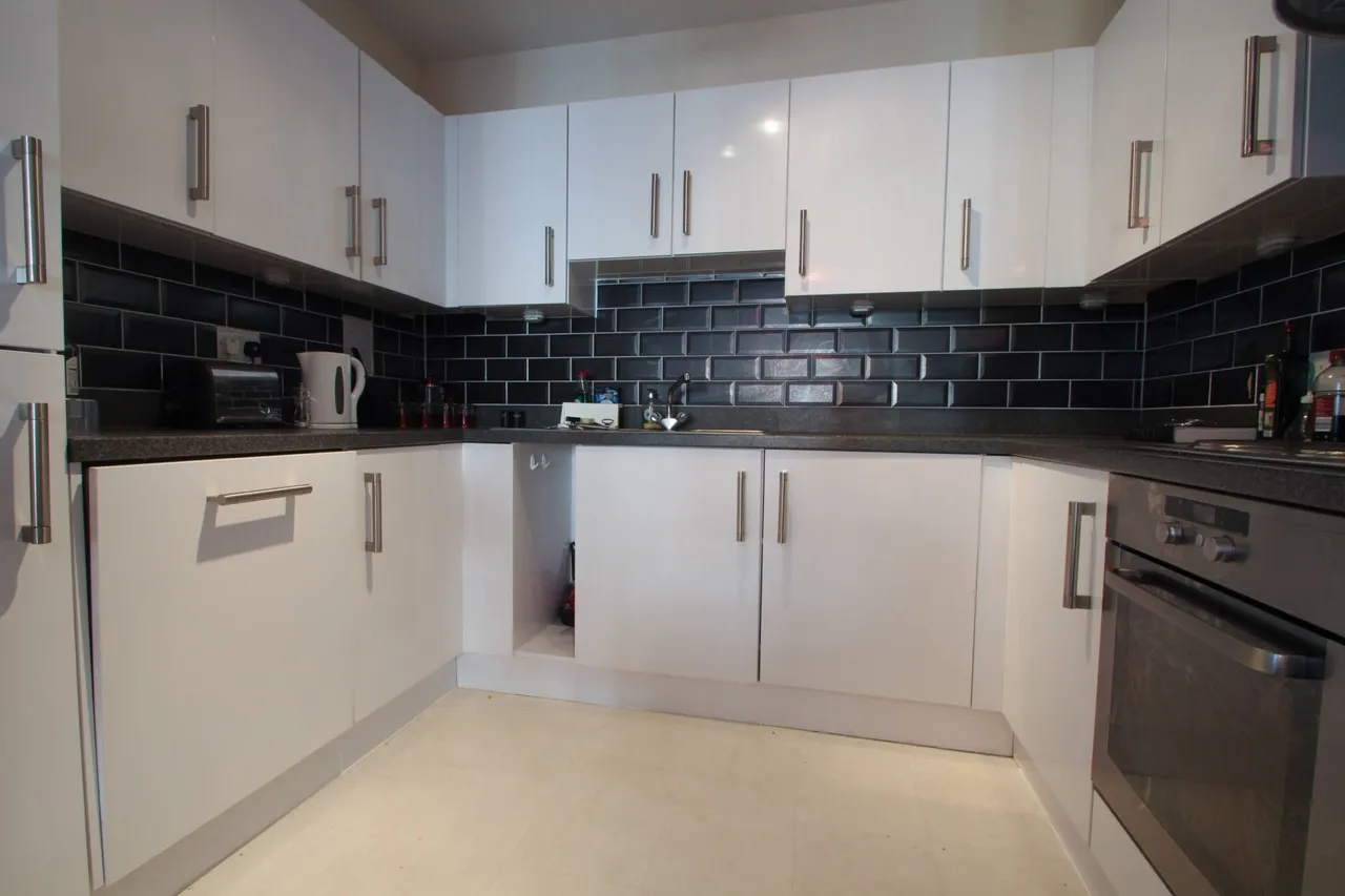 Crawford Avenue, Dartford, photo 4