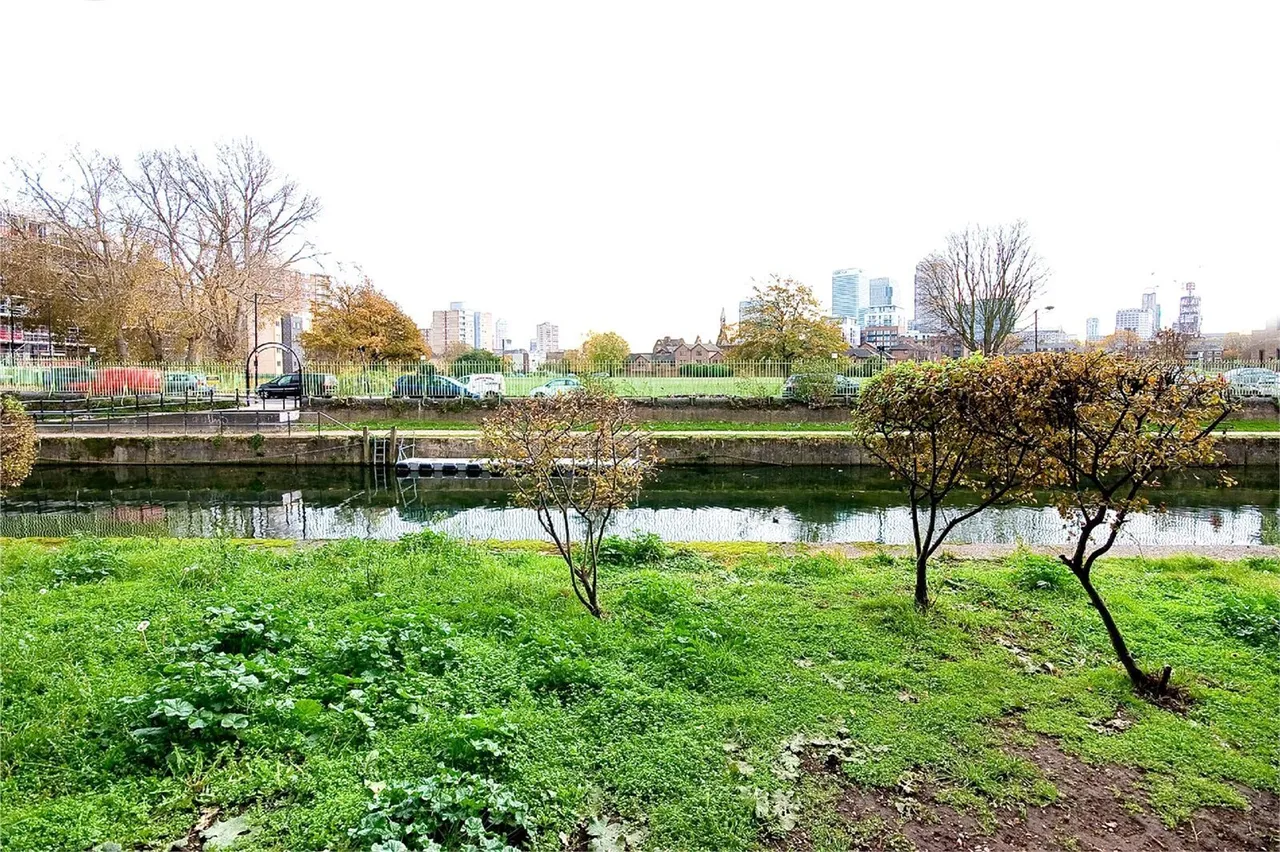 Ursula Gould Way, London, E14, photo 9