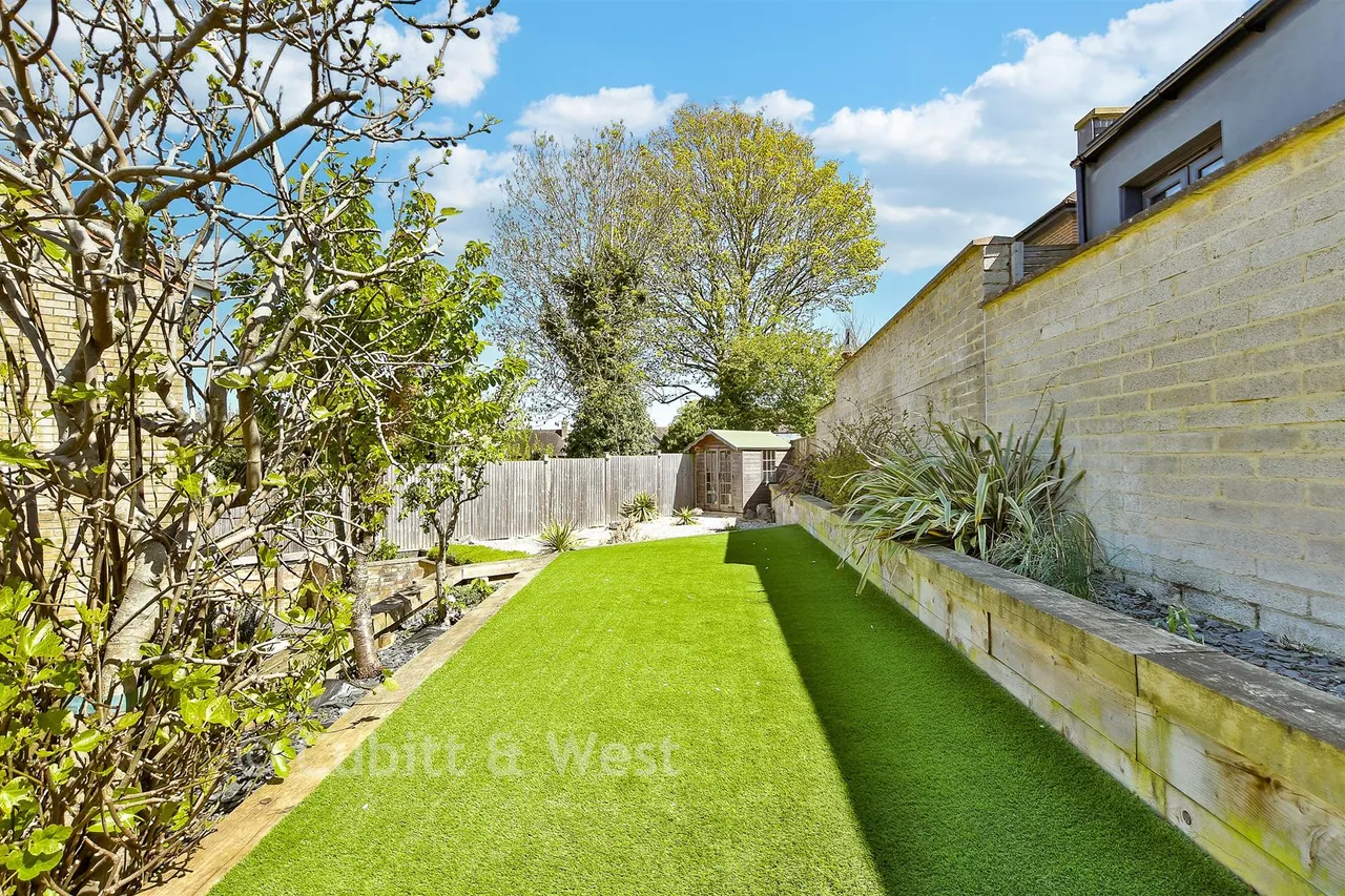 Lambert Road, Banstead, SM7, photo 15