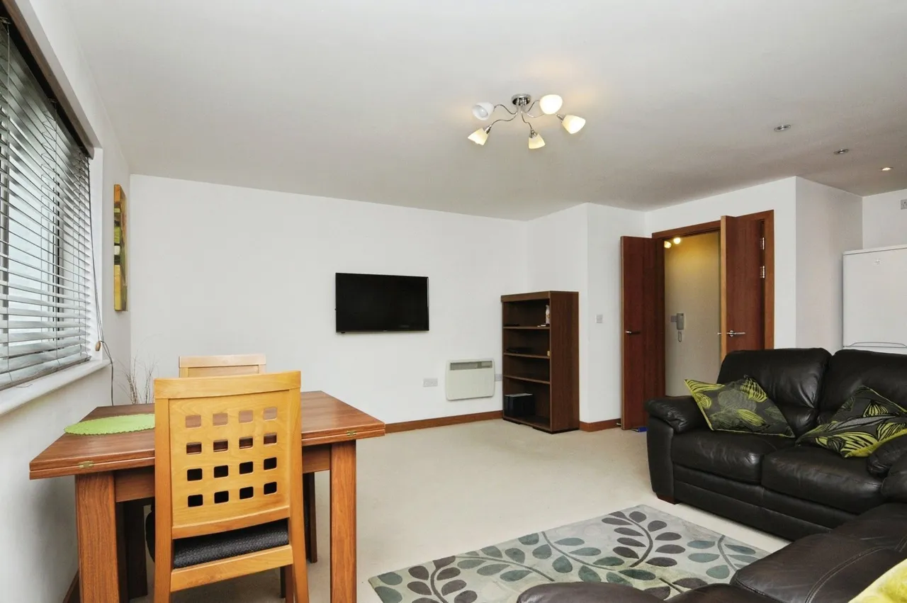 Rayleigh Road, Leigh-on-Sea, Essex, SS9, photo 9