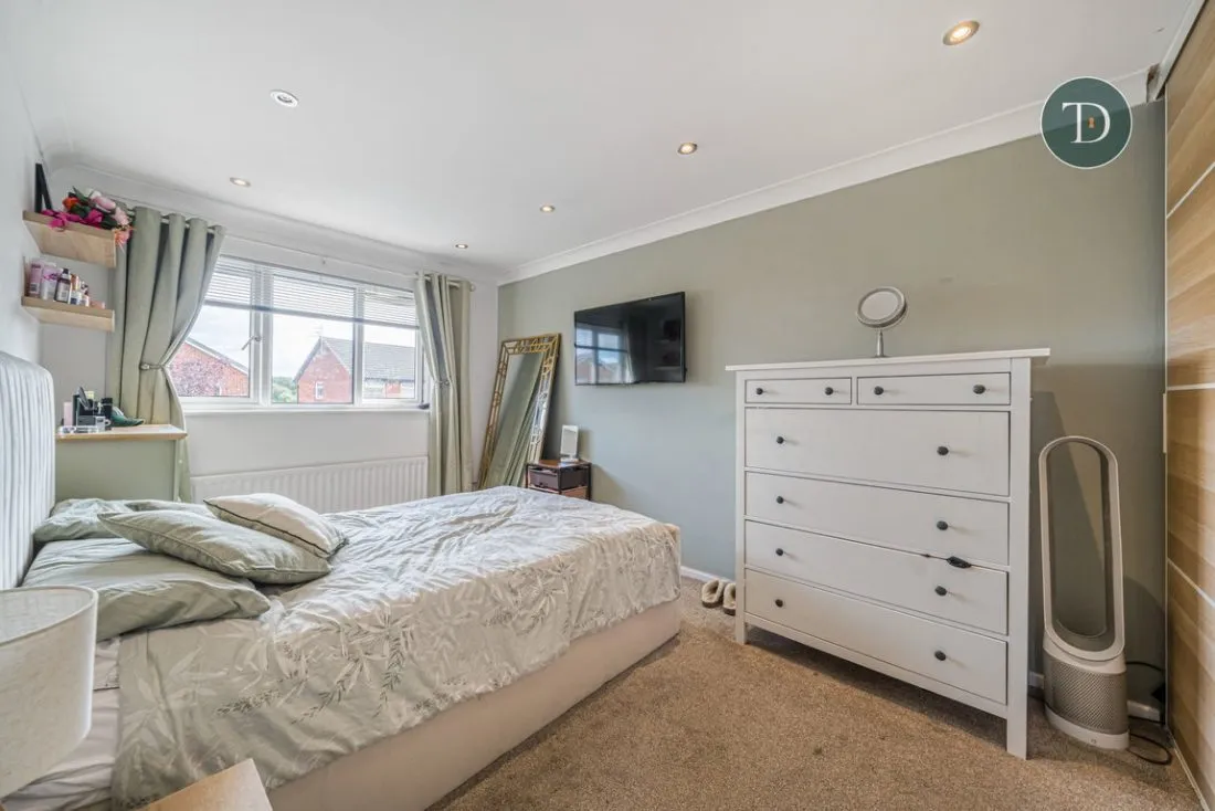 Blackthorne Avenue, Whitby, CH66 2XA, photo 15