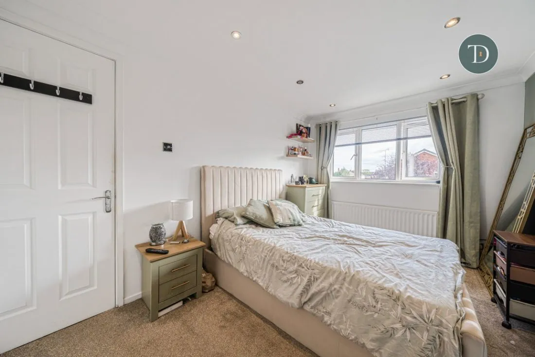 Blackthorne Avenue, Whitby, CH66 2XA, photo 16