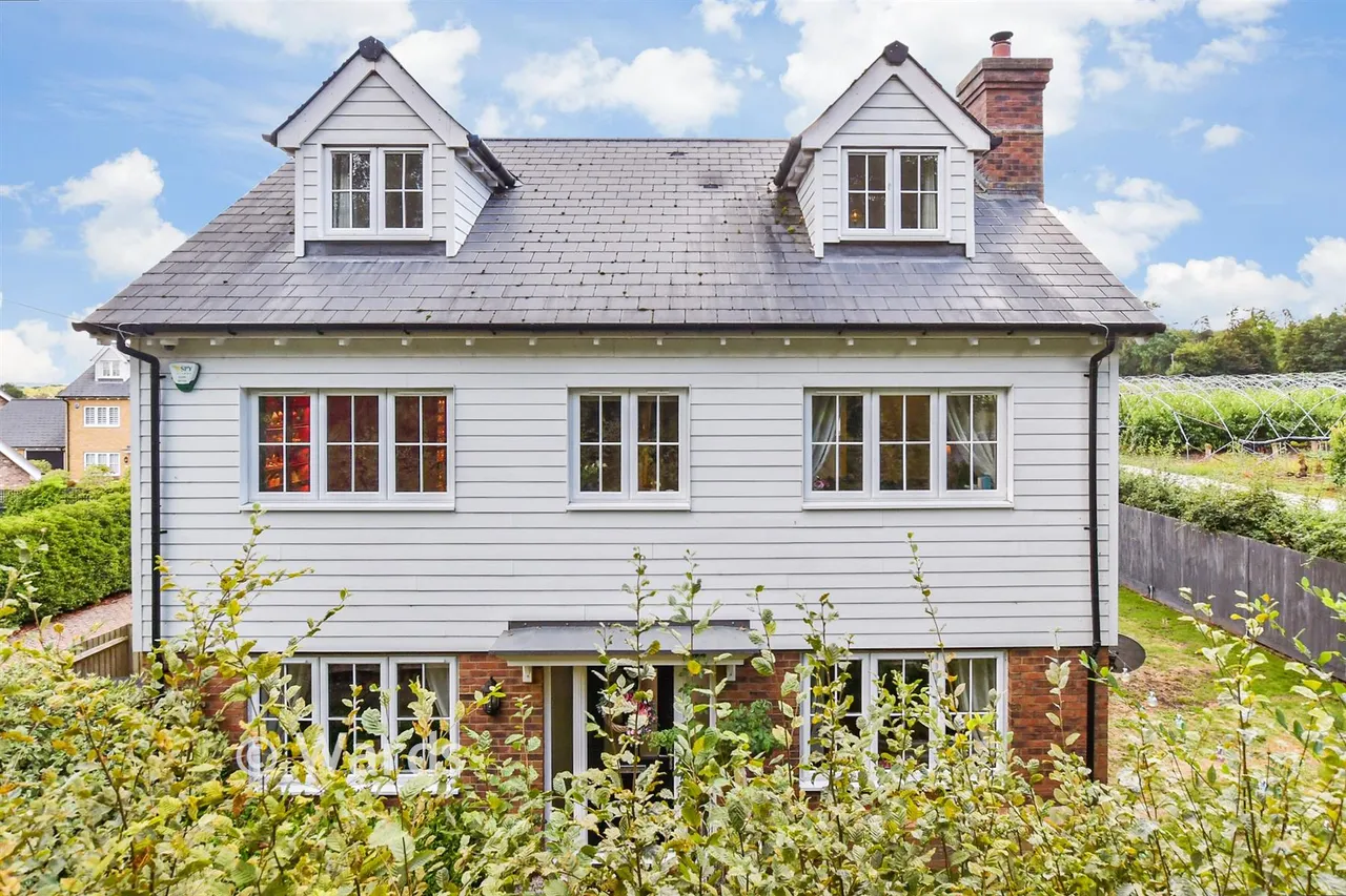 5 bed house for sale, Penny Close, Boughton Monchelsea, ME17