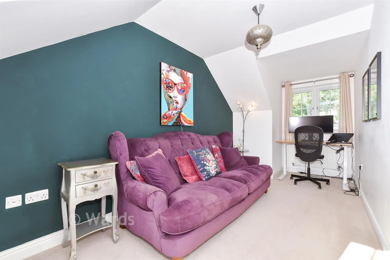 Penny Close, Boughton Monchelsea, ME17, photo 15