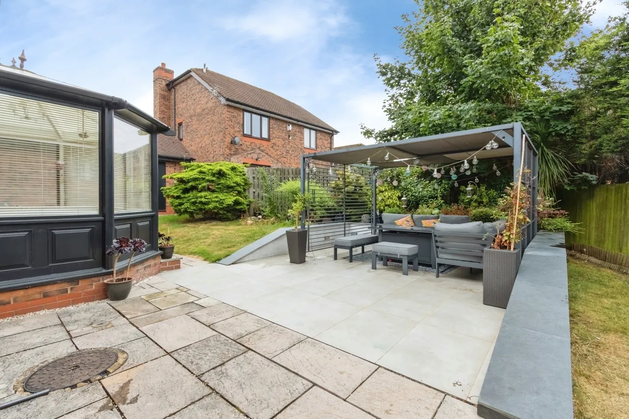 Tudor Lawns, Carr Gate, Wakefield, West Yorkshire, WF2, photo 30