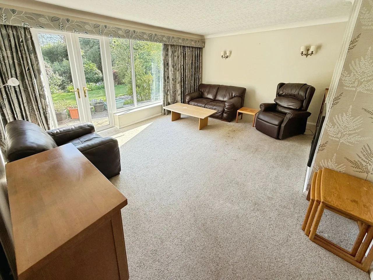 Ladybarn Crescent, Stockport, photo 7