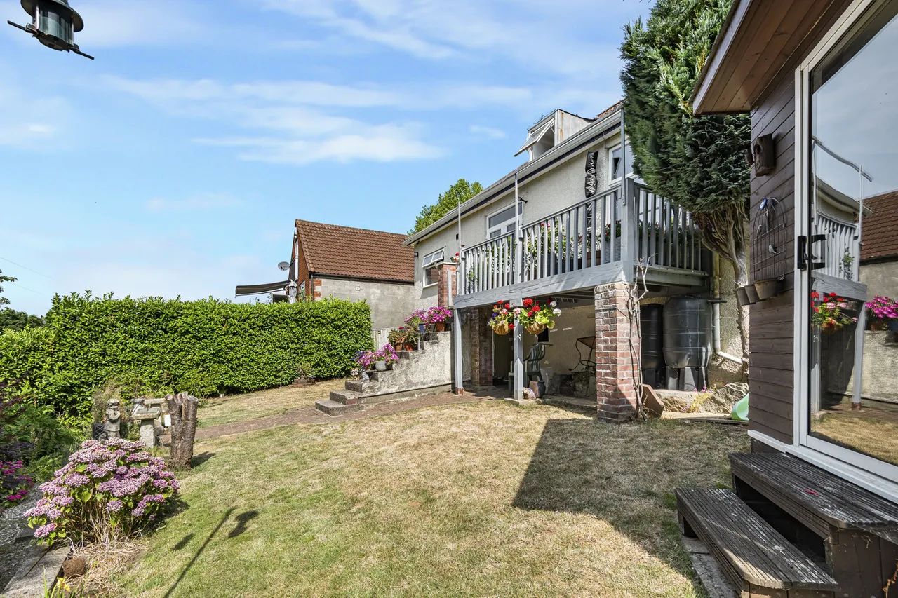 2 bed house for sale — First Avenue, St Annes, Bristol, BS4 4DU