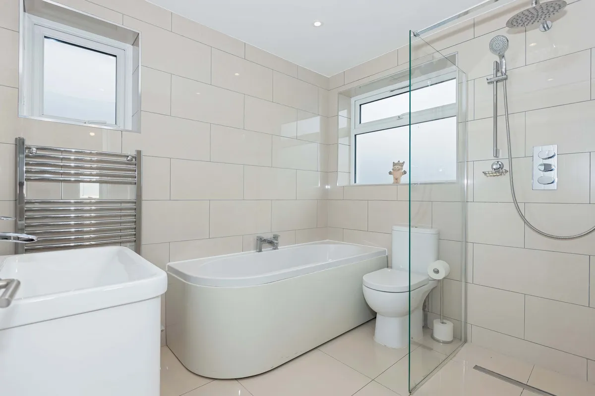 North Lancing, BN15 0QE, photo 15