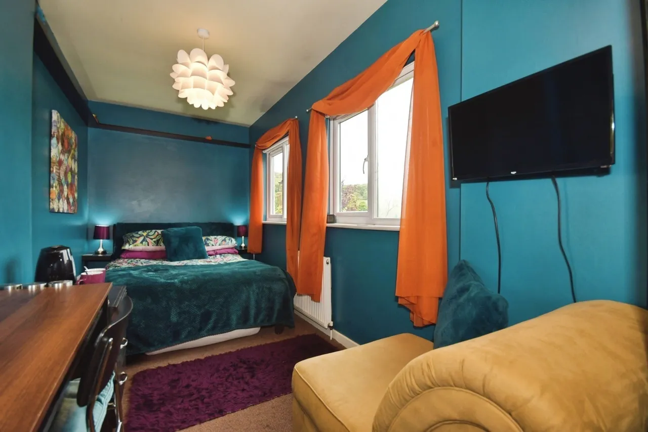 Ferneydale Avenue, Buxton, SK17, photo 13