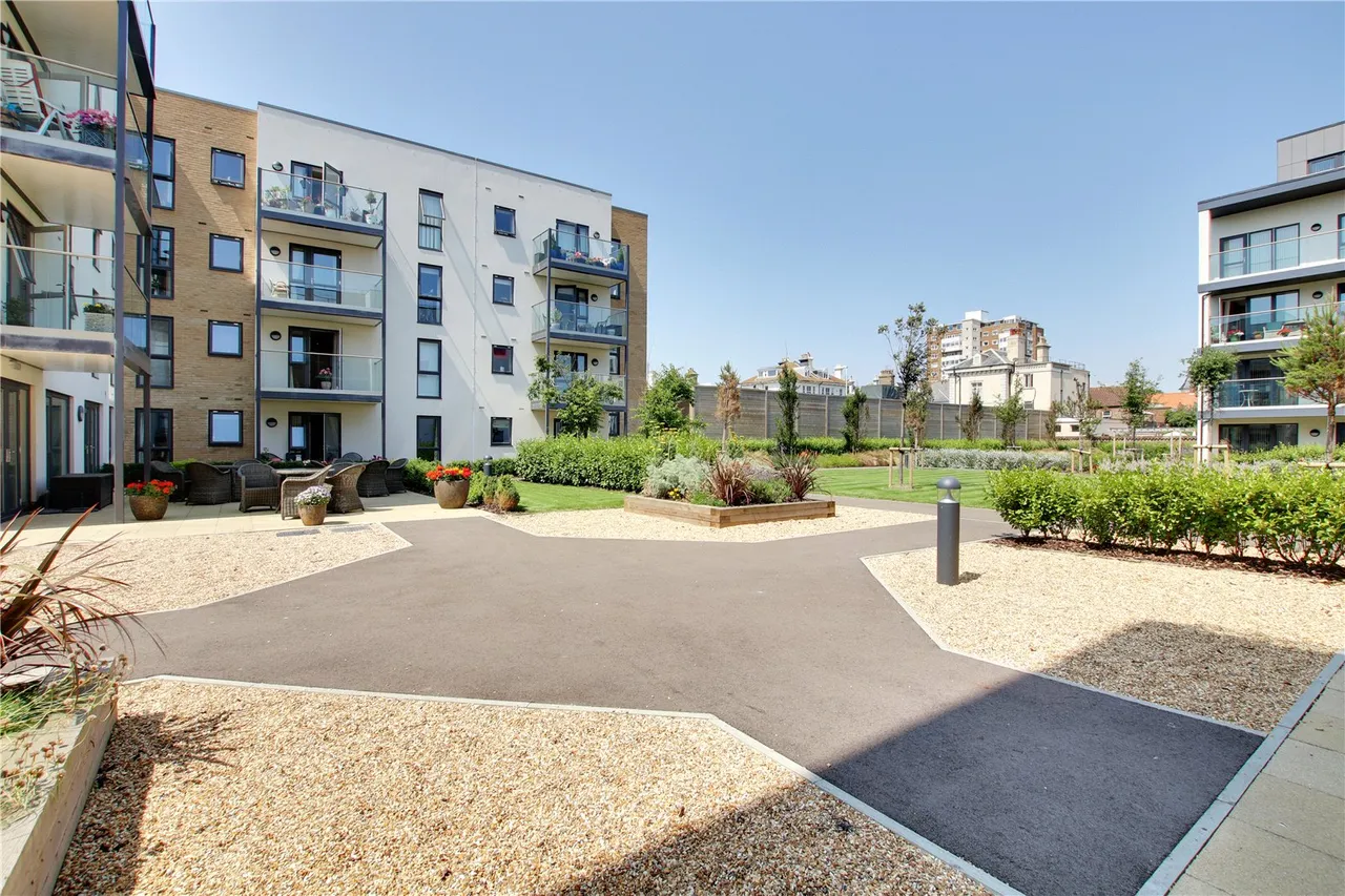 Heene Road, Worthing, BN11, photo 8