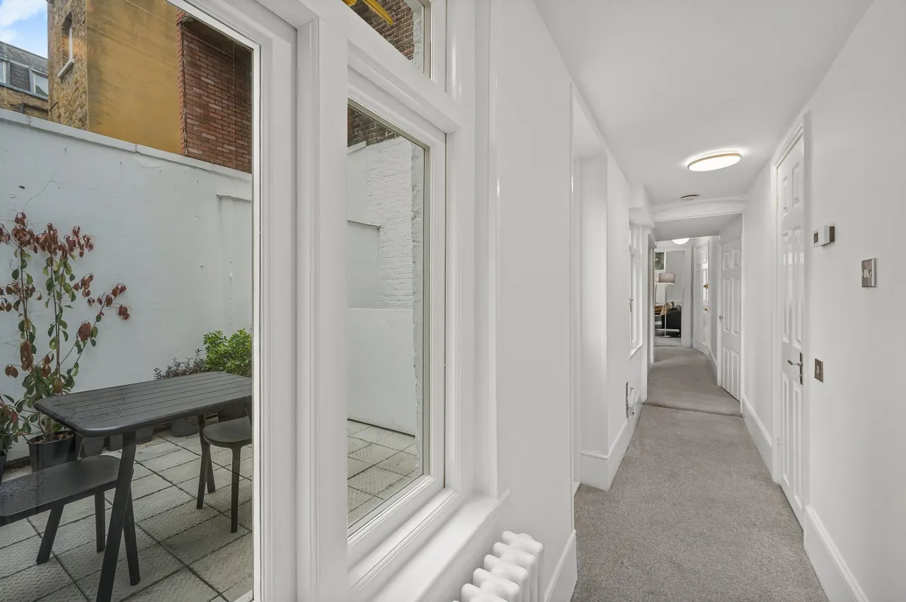 Guilford Street, Bloomsbury, WC1N, photo 14