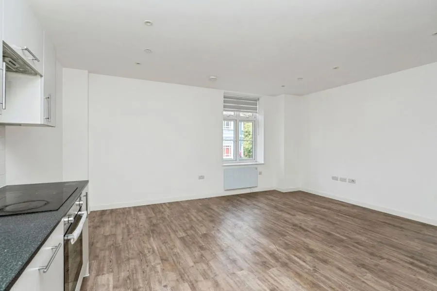 Cambridge Court, Camberley, GU15, photo 6