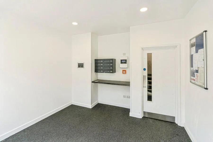 Cambridge Court, Camberley, GU15, photo 16