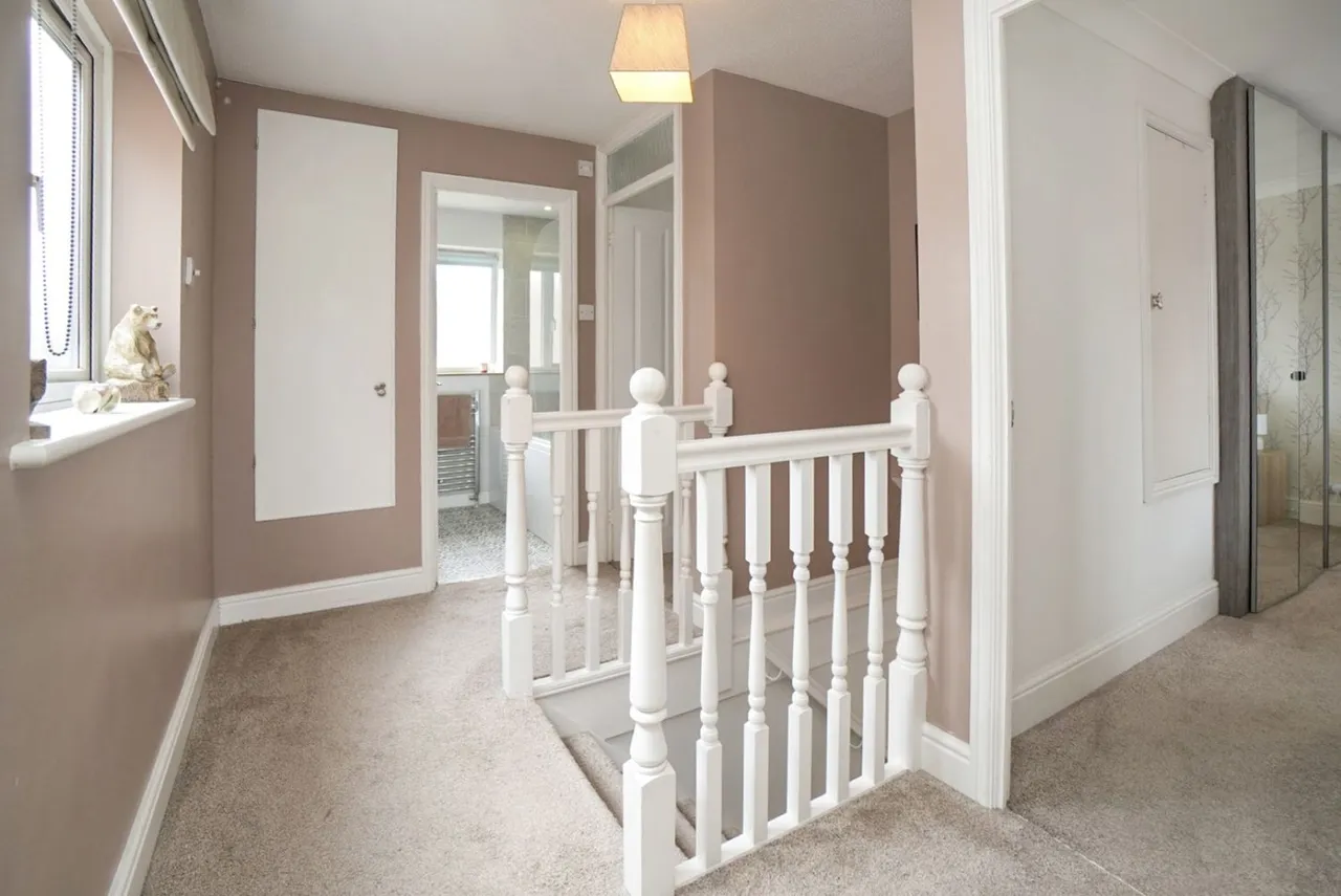 Lowbrook Drive, Maidenhead, SL6, photo 9