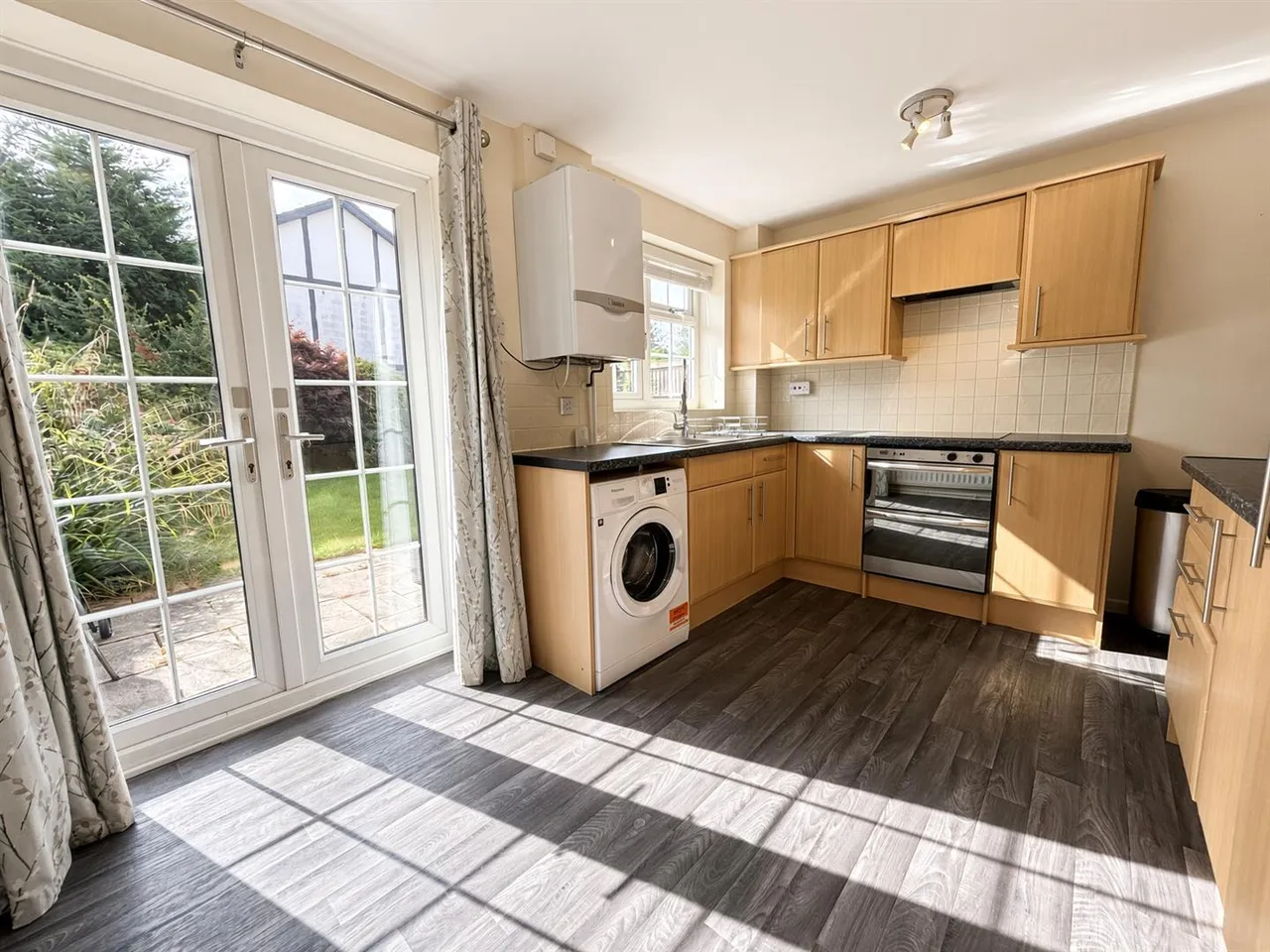 Mainwaring Drive, Wilmslow, SK9, photo 2