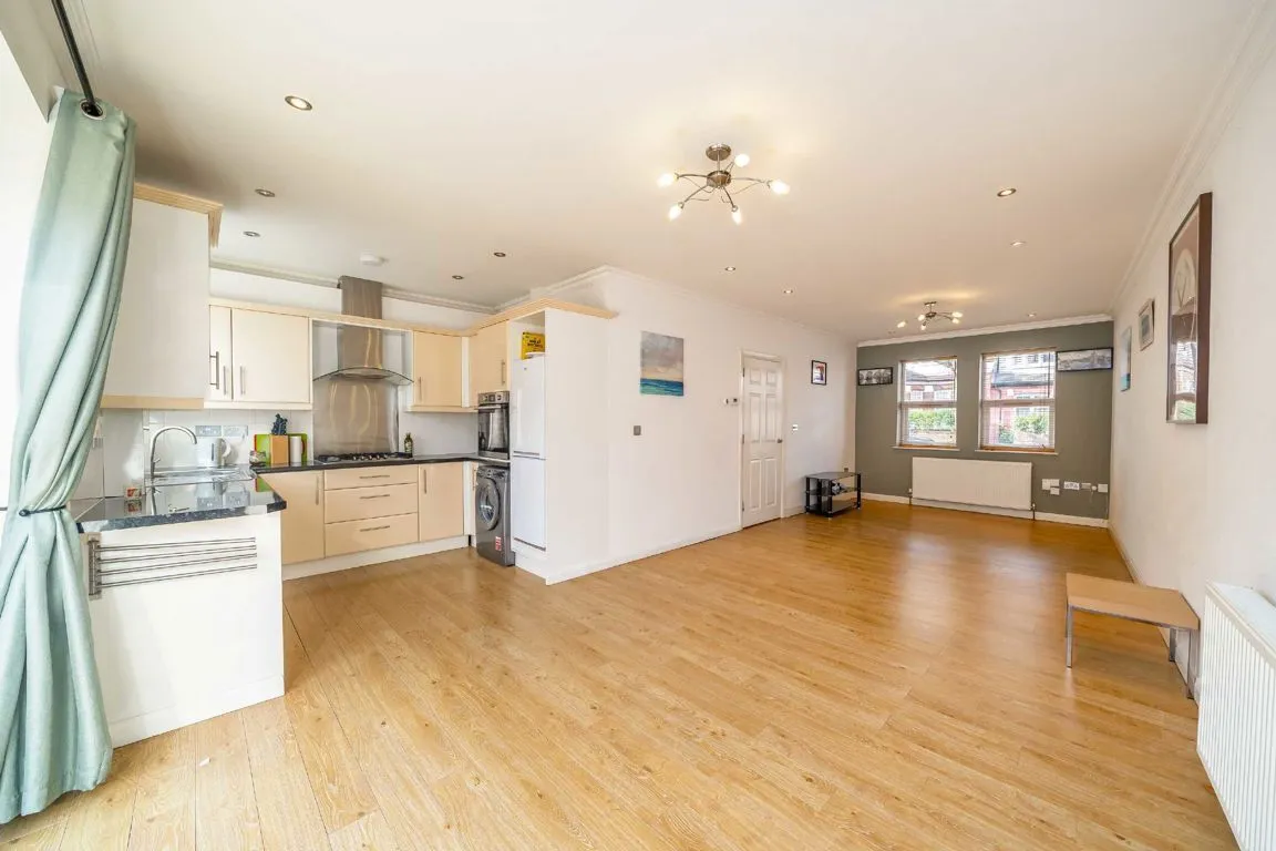 Foulser Road, SW17, photo 2