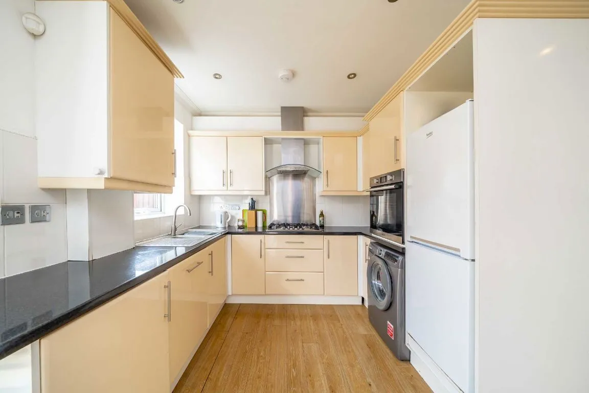 Foulser Road, SW17, photo 3