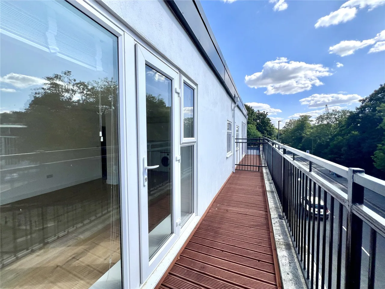 Millbrook, Guildford, GU1, photo 6