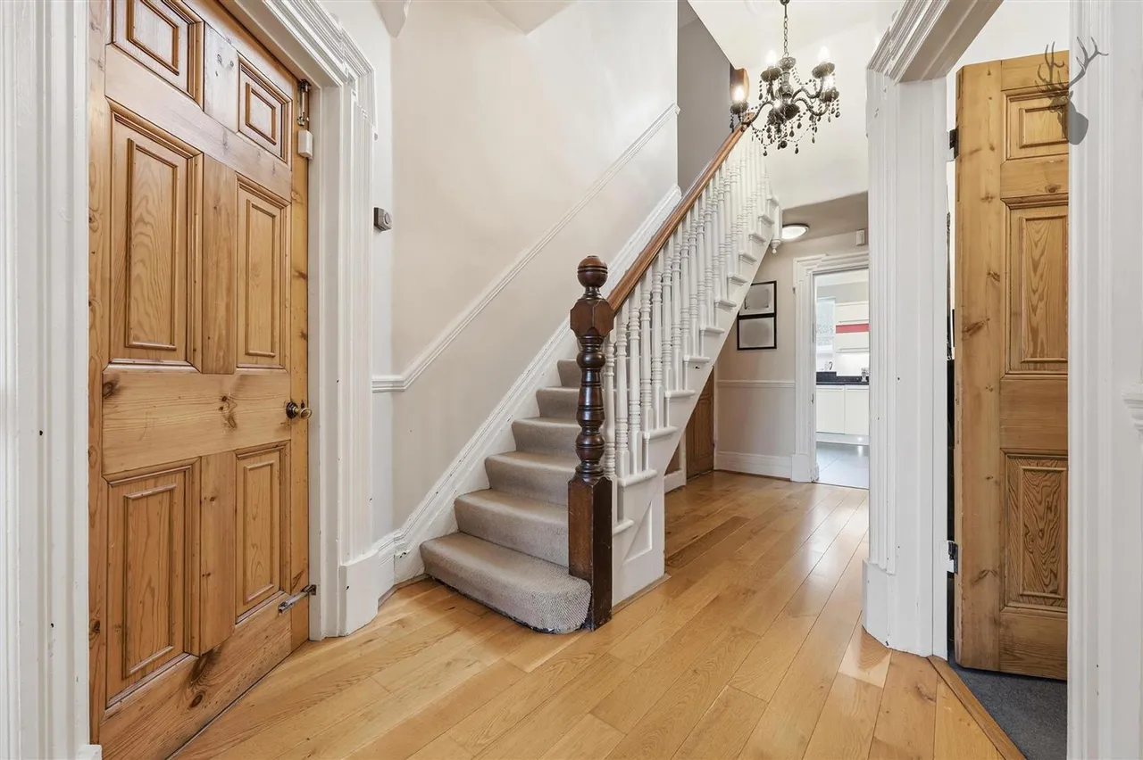 The Ridgeway, London, E4, photo 16