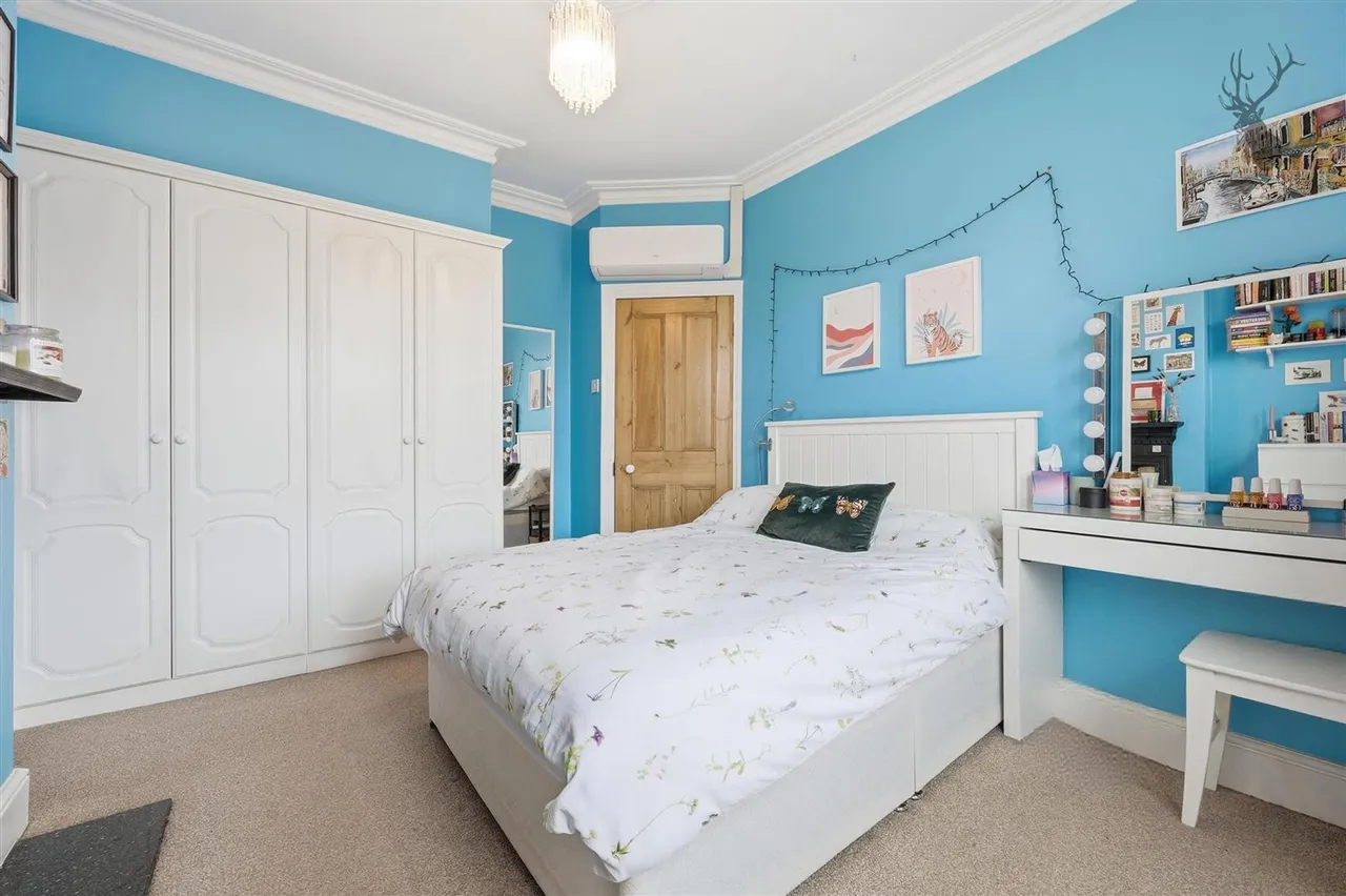 The Ridgeway, London, E4, photo 22