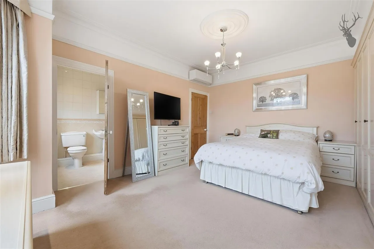 The Ridgeway, London, E4, photo 18