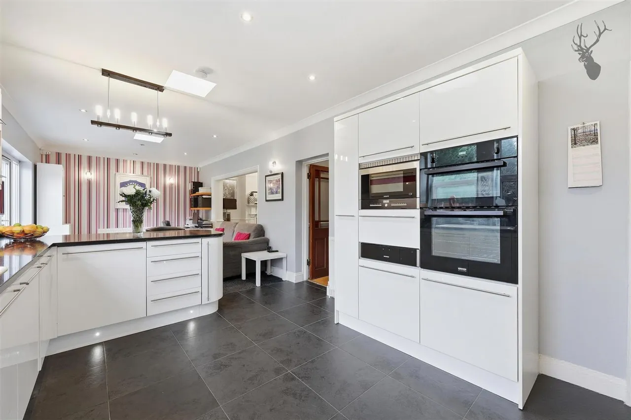 The Ridgeway, London, E4, photo 12