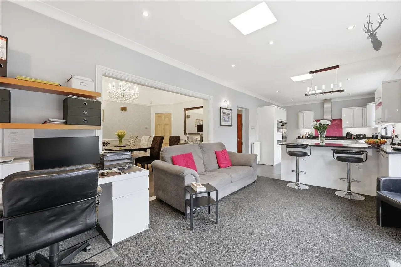 The Ridgeway, London, E4, photo 13