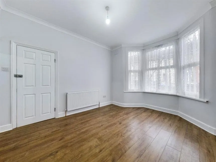 Livingstone Road, Walthamstow, E17, photo 3