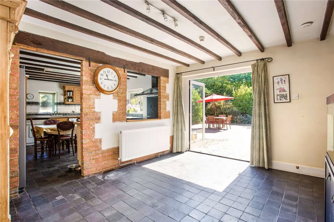 Drovers Lane, Wheathampstead, St. Albans, Hertfordshire, AL4 8EY, photo 5