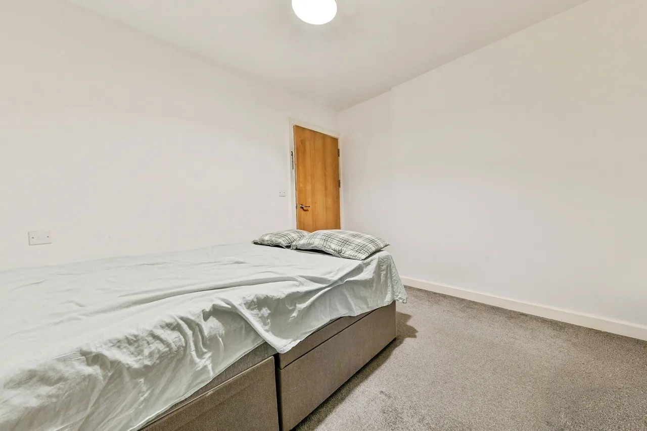 Swingate, Stevenage, Hertfordshire, SG1, photo 9