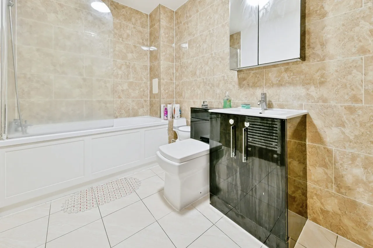 Swingate, Stevenage, Hertfordshire, SG1, photo 13