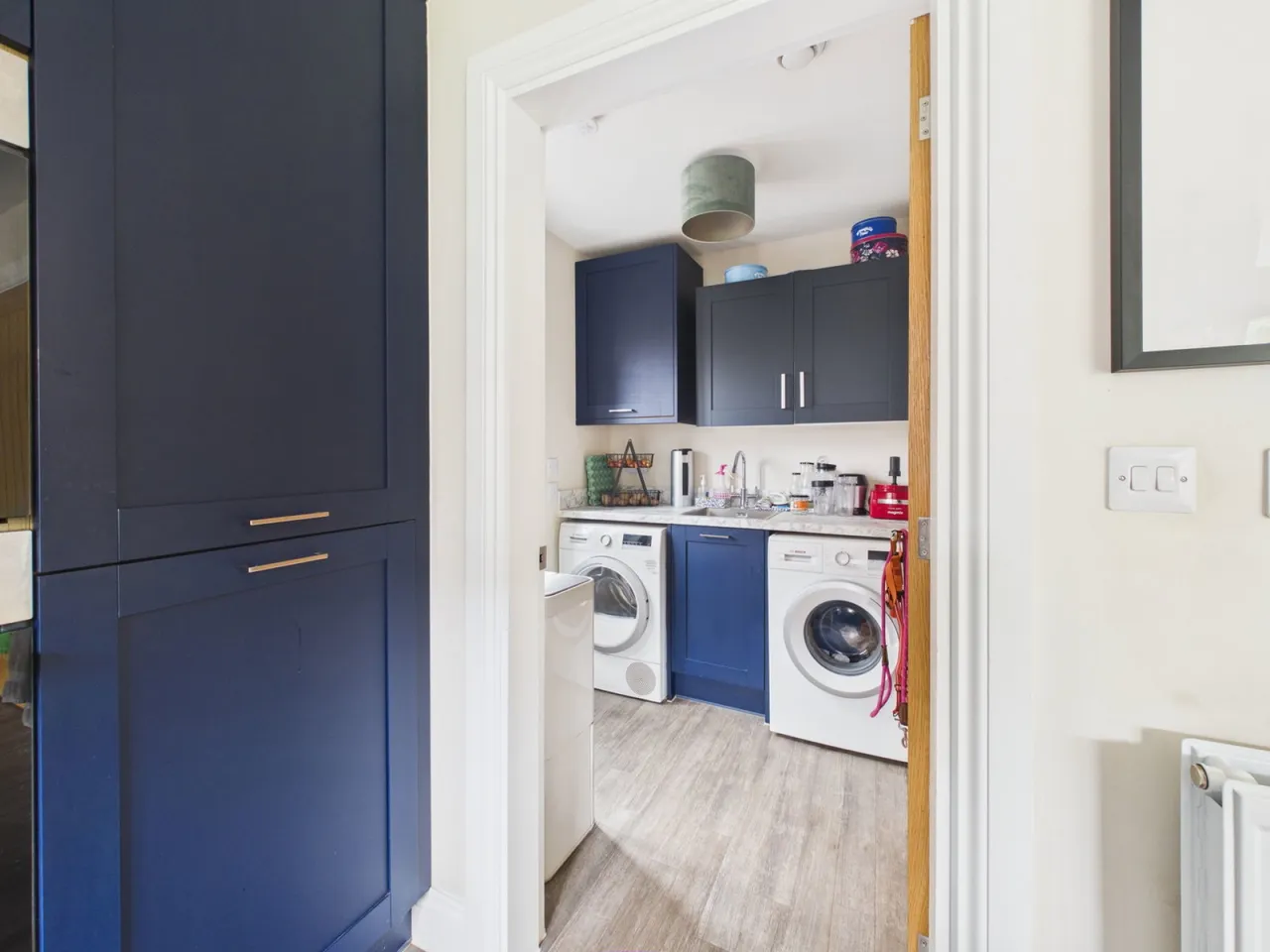 Winter Crescent, Lydney, GL15, photo 9