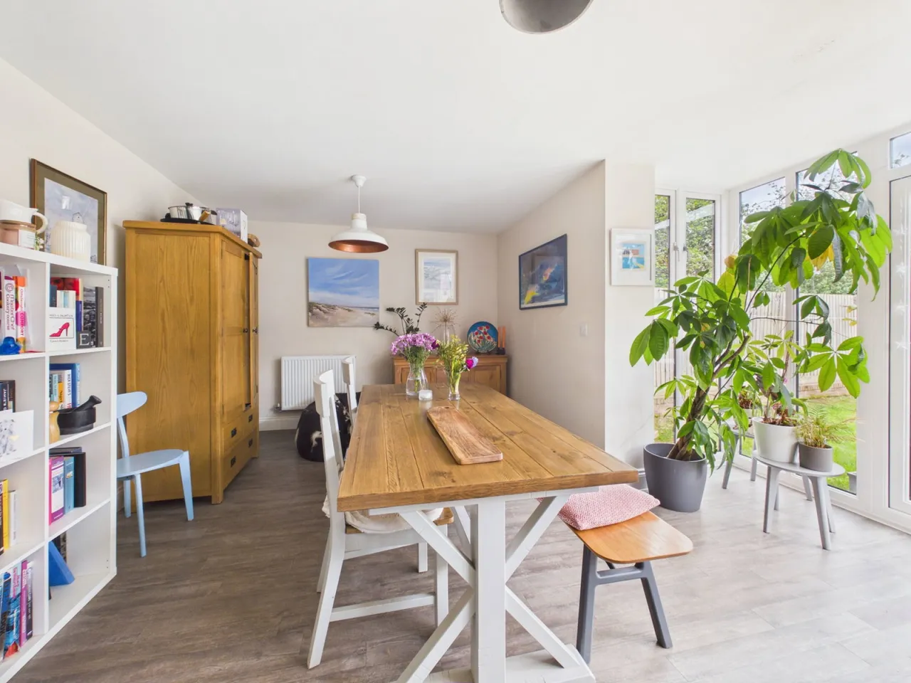 Winter Crescent, Lydney, GL15, photo 5