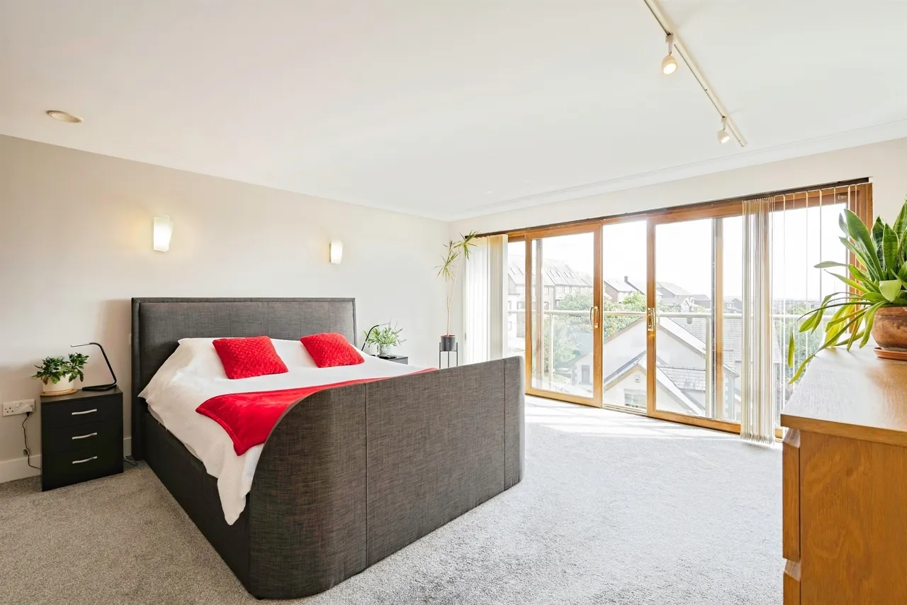 Coed Y Bronallt Swansea, SA4, photo 15
