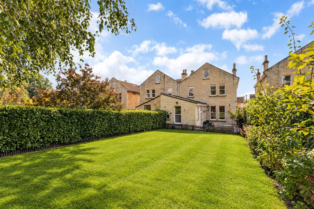 Newbridge Hill, Bath, BA1, photo 4