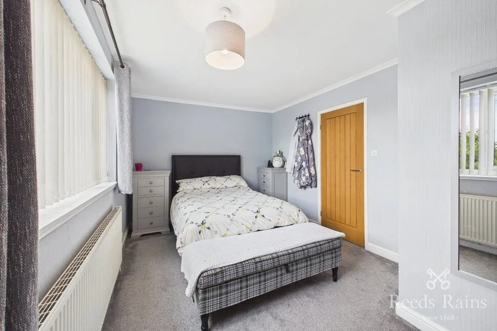 Batley Road, Kirkhamgate, West Yorkshire, WF2, photo 10