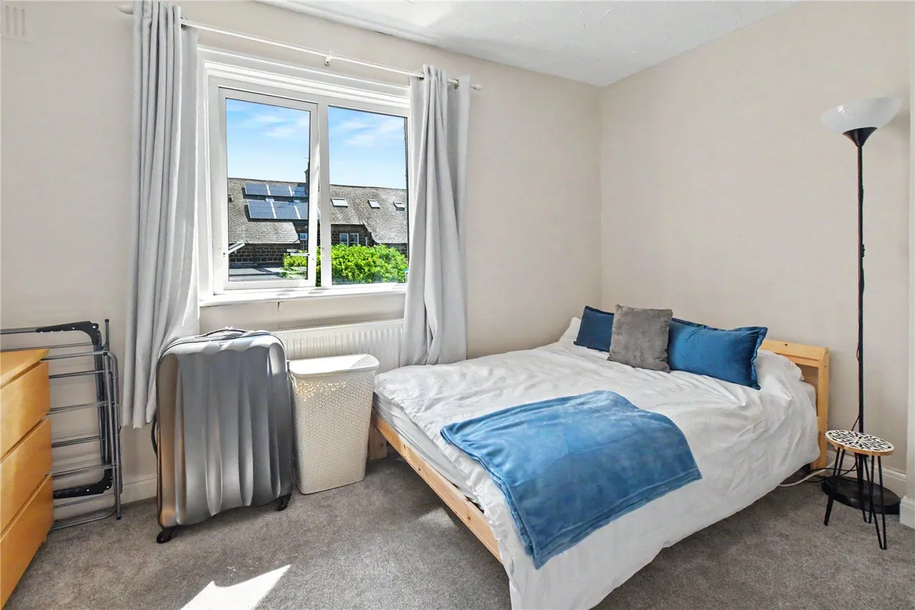 Oxford Avenue, Guiseley, LS20, photo 6